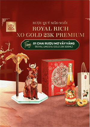 MUA 1 RƯỢU MÈO VÀNG THUỶ TINH NGỒI QUÝ MÃO 2023 - ROYAL RICH XO GOLD 23K PREMIUM 800ML - TẶNG 1 RƯỢU MƠ VẢY VÀNG - ROYAL UMESHU GOLD 23K LUXURY 500ML