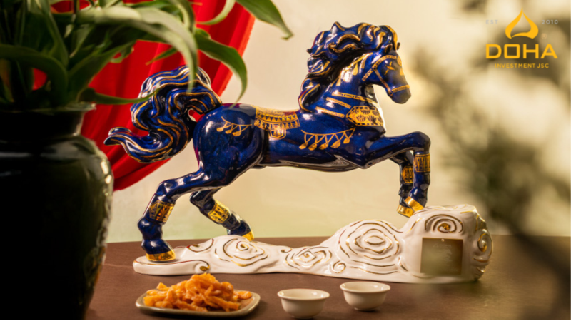 Королевский Дариус Лонг Ма – Копыта лошади, ведущие к цели